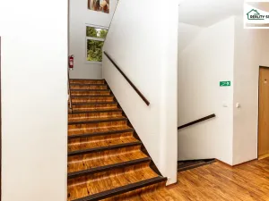 Prodej ubytování, Smolné Pece, 1015 m2