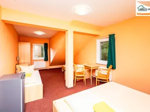 Prodej ubytování, Smolné Pece, 1015 m2