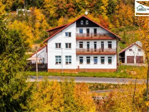 Prodej ubytování, Smolné Pece, 1015 m2