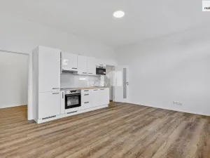 Prodej bytu 2+kk, Jablonec nad Nisou - Mšeno nad Nisou, Palackého, 53 m2