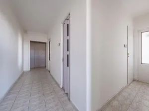 Prodej bytu 2+1, Praha - Strašnice, Gutova, 55 m2