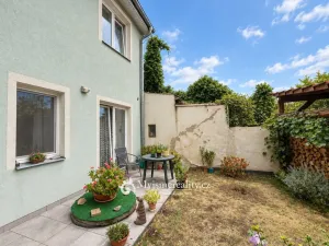 Prodej bytu 2+kk, Znojmo - Oblekovice, Oblekovická, 57 m2