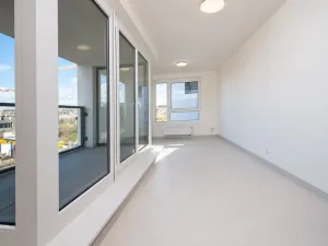 Pronájem bytu 2+kk, Praha - Hloubětín, Poděbradská, 53 m2