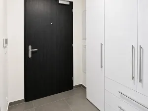 Pronájem bytu 1+kk, Praha - Holešovice, Na Maninách, 33 m2