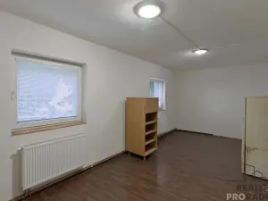 Pronájem bytu 6+kk a větší, Brno, Hvězdová, 211 m2