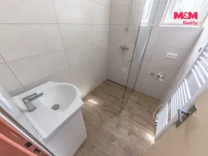 Prodej rodinného domu, Semice, 135 m2