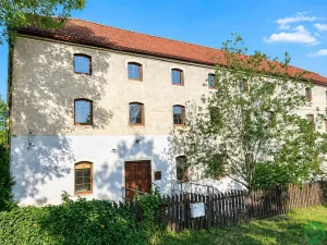 Pronájem vícegeneračního domu, Praha - Písnice, Putimská, 1500 m2