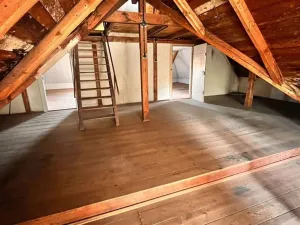 Prodej komerční nemovitosti, Varnsdorf, Čelakovická, 250 m2