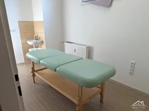 Pronájem komerční nemovitosti, Jihlava, Březinova, 97 m2