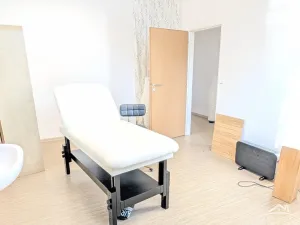 Pronájem komerční nemovitosti, Jihlava, Březinova, 97 m2