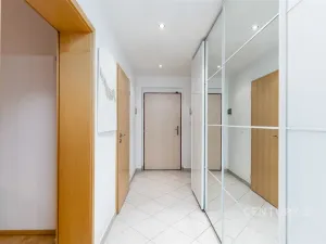 Prodej bytu 2+kk, Praha - Záběhlice, Mattioliho, 56 m2