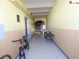 Pronájem bytu 1+1, Planá, náměstí Svobody, 40 m2