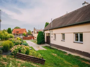 Prodej rodinného domu, Velký Újezd, Nechvátalova, 180 m2