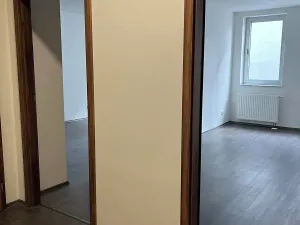 Pronájem bytu 2+kk, Liberec, Pražská, 45 m2