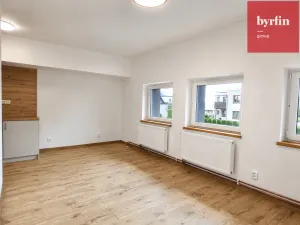 Pronájem kanceláře, Opava, Lužická, 38 m2