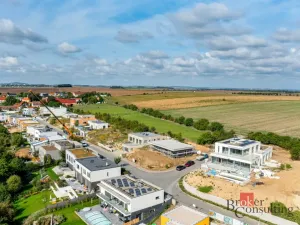 Prodej rodinného domu, Podolanka, Za Kovárnou, 150 m2