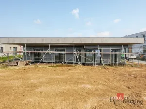Prodej rodinného domu, Podolanka, Za Kovárnou, 150 m2