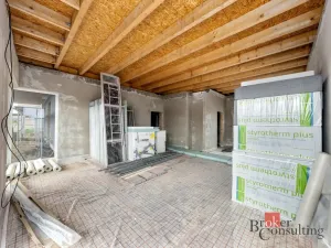 Prodej rodinného domu, Podolanka, Za Kovárnou, 150 m2