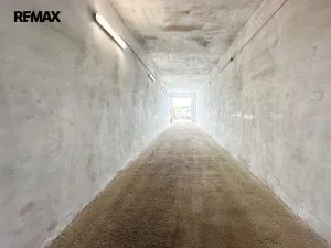 Pronájem garáže, Praha - Vinoř, Rosická, 69 m2