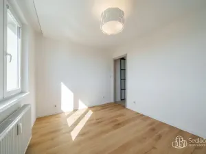 Prodej bytu 2+kk, Plzeň - Hradiště, Zelenohorská, 40 m2