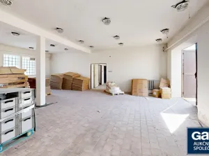 Prodej výrobních prostor, Tavíkovice, 2774 m2