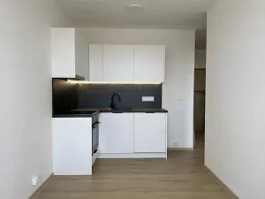 Pronájem bytu 2+kk, Praha - Kamýk, U Kamýku, 33 m2