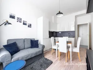 Prodej bytu 2+kk, Praha - Smíchov, Strakonická, 40 m2
