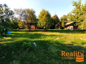 Prodej zahrady, Otrokovice, Komenského, 842 m2