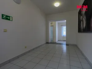 Pronájem kanceláře, Jeseník, nám. Svobody, 40 m2