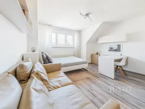 Prodej bytu 1+kk, Praha - Strašnice, Limuzská, 32 m2