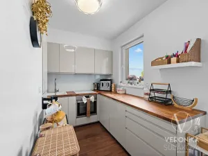 Prodej bytu 2+kk, Praha - Letňany, Hlučkova, 60 m2
