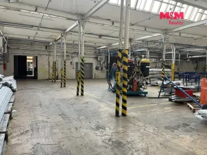 Pronájem skladu, Suchovršice, 460 m2