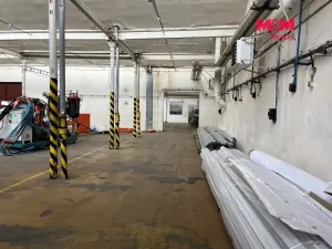 Pronájem skladu, Suchovršice, 460 m2