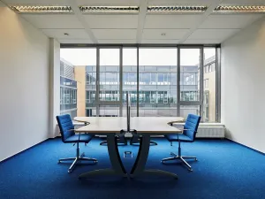 Pronájem kanceláře, Praha - Jinonice, Radlická, 2500 m2