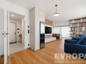 Pronájem bytu 2+kk, Praha - Břevnov, U Petřin, 88 m2