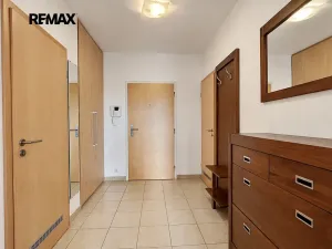 Pronájem bytu 2+kk, Praha - Hostivař, Pražská, 54 m2