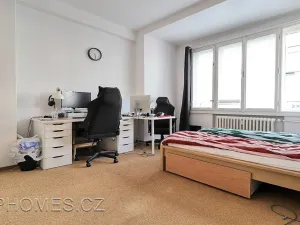 Pronájem bytu 2+1, Praha - Karlín, Thámova, 49 m2