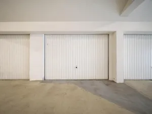 Pronájem garáže, Brno, Chodská, 20 m2