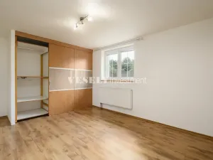Prodej rodinného domu, Křtěnov, 200 m2