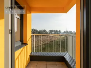 Pronájem bytu 1+kk, Praha - Uhříněves, Oty Bubeníčka, 29 m2