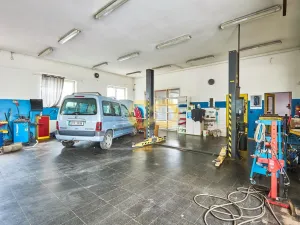 Prodej obchodního prostoru, Písek, U Hřebčince, 430 m2