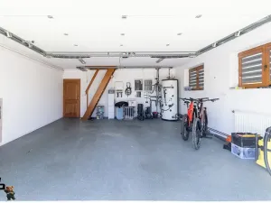 Prodej rodinného domu, Pržno, 384 m2