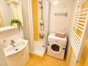 Prodej bytu 2+1, Kadaň, Na Podlesí, 52 m2