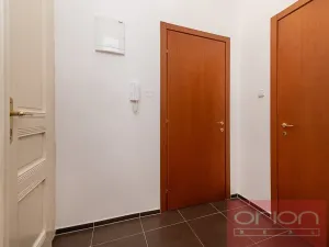 Pronájem bytu 2+kk, Praha - Žižkov, Kubelíkova, 58 m2