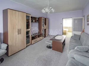 Pronájem bytu 2+1, Neratovice, 28. října, 49 m2