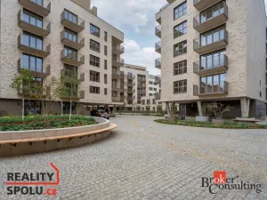 Pronájem garážového stání, Brno - Zábrdovice, Bratislavská, 19 m2