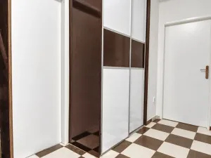 Pronájem bytu 2+1, Hradec Králové, Průmyslová, 57 m2