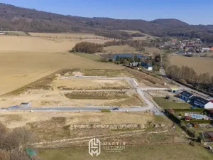Prodej pozemku pro bydlení, Komárov, 743 m2