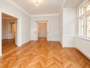Pronájem bytu 3+1, Praha - Smíchov, Kořenského, 108 m2