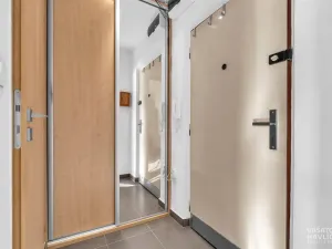 Prodej bytu 1+kk, Hradec Králové, Na Kotli, 28 m2